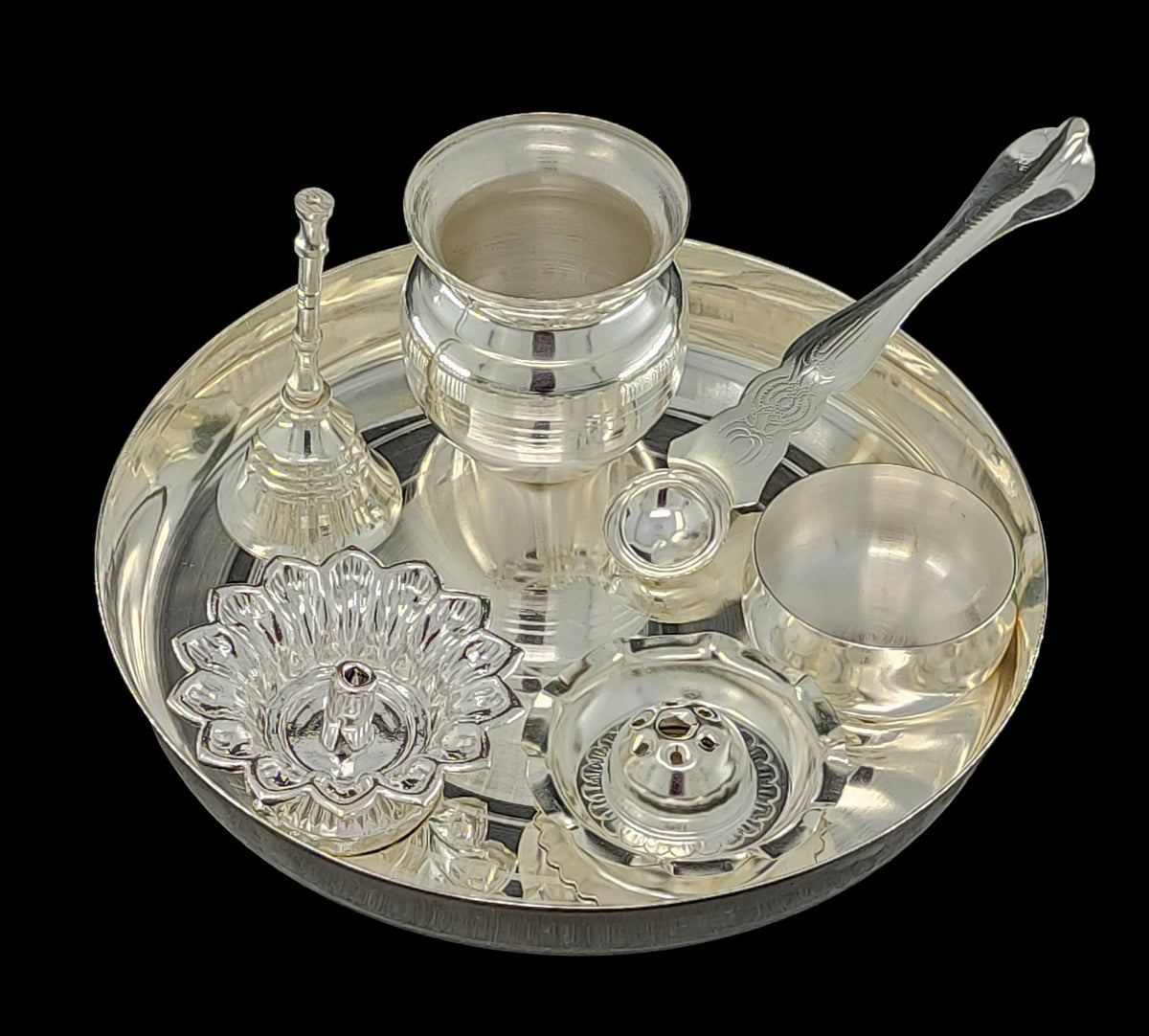 Silver Plated Pooja thali Set 7 Inch Festival Ethnic Puja Thali Items for Diwali Daily Home Mandir Office Wedding Return Gift