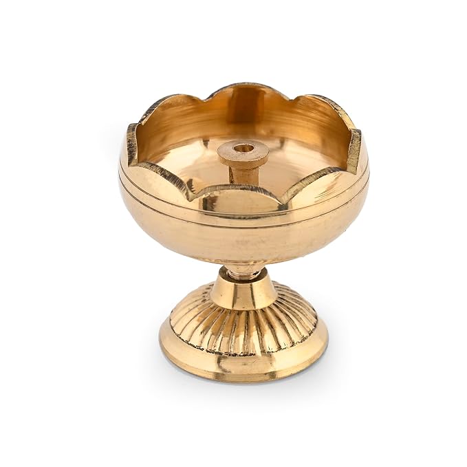 Tamator deep Brass Lotus Diya for Puja Flower Diya for Pooja Room Temple Mandir