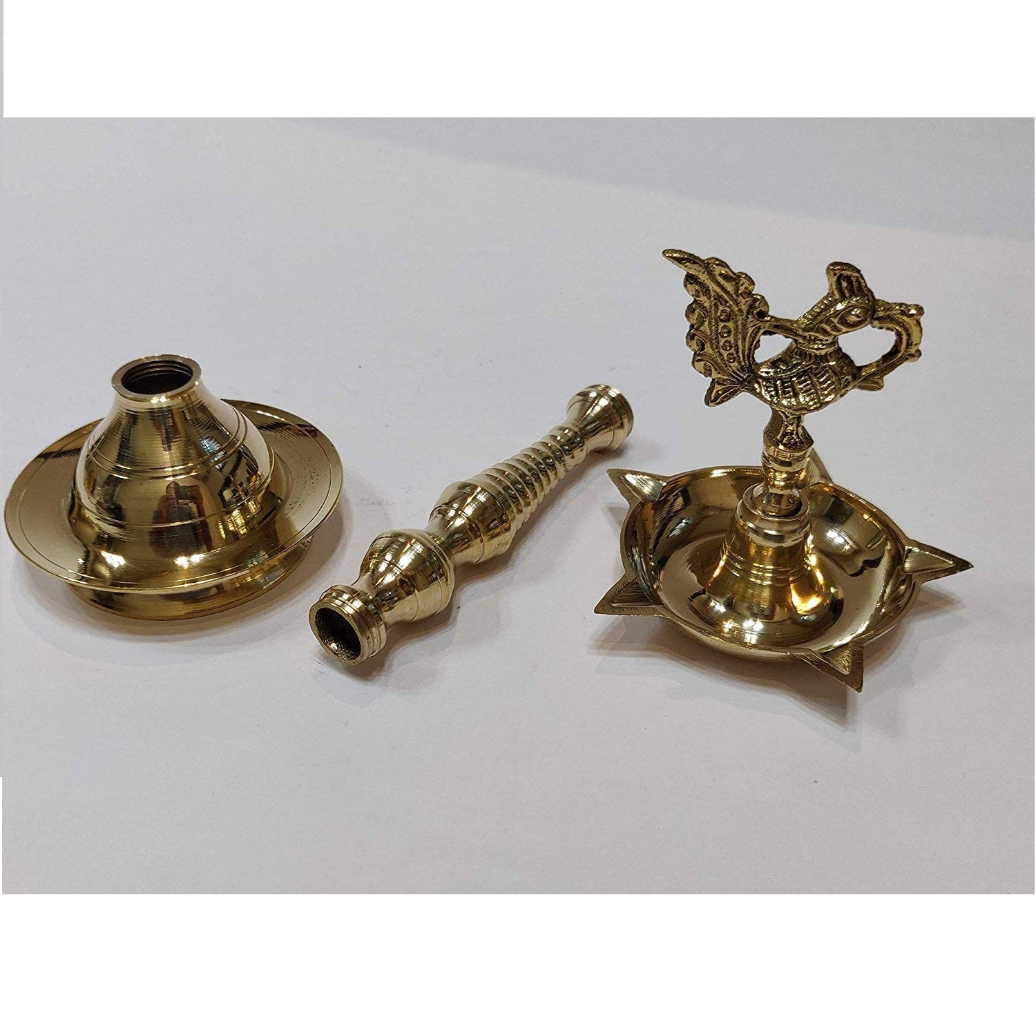 Bengalen Brass Peacock Mahabharat Diya Oil Traditional Samai Diya for Diwali Puja Kerela Deepak