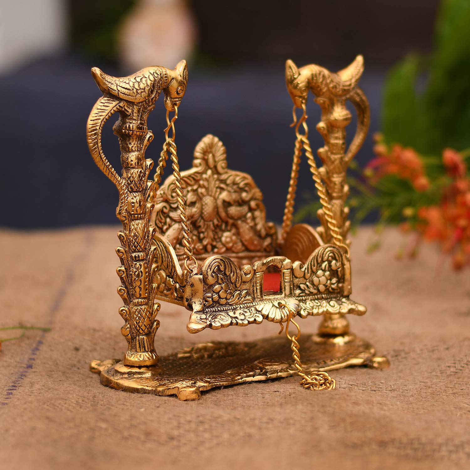 Bengalen Aluminium Laddu Gopal Jhula (Golden, 8 X 6.5 X 2.5 Inch)
